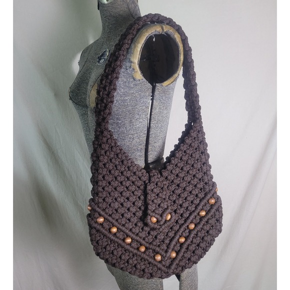 Vintage 70s Brown Macrame Crochet Boho Shoulder Bag Wood Beads Hippie - Picture 1 of 8